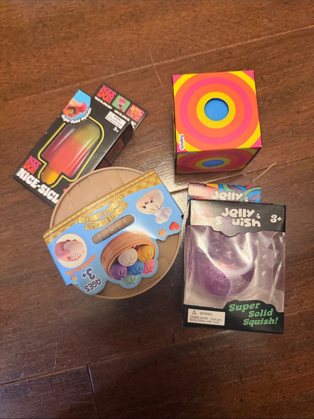 NeeDoh Bundle- Color Changing Nee Doh, nice-sicle, jelly Squish and a bun